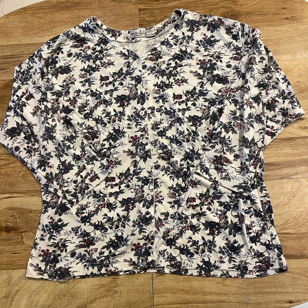 By Design Women Floral Button Up Shirt